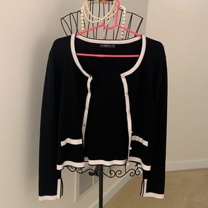 Zara Black & White knit cardigan pearl buttons size L